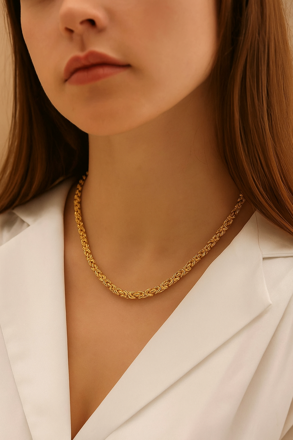 King Status Chain – Bold Gold Statement Necklace