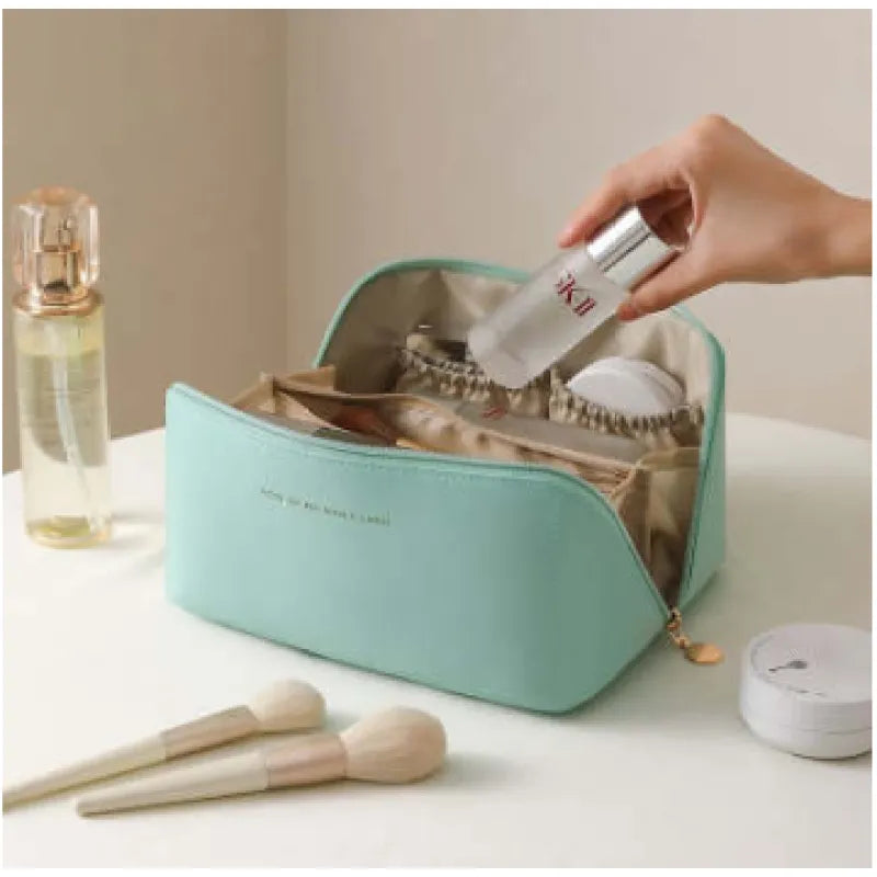 Glam Travel Makeup Bag