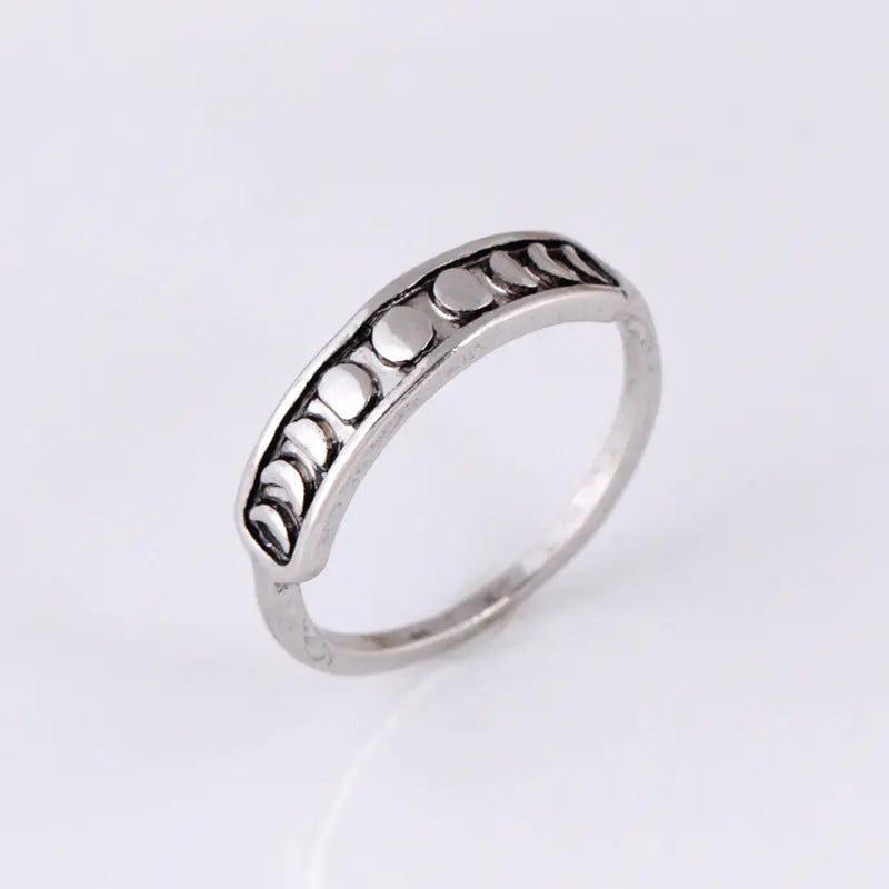 Lunar Eclipse Ring - Moon Phase Jewelry